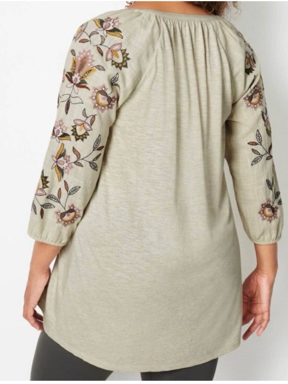 J Jill Oatmeal Floral Embroidery Raglan Sleeves Pleated Split Neck Top Large
